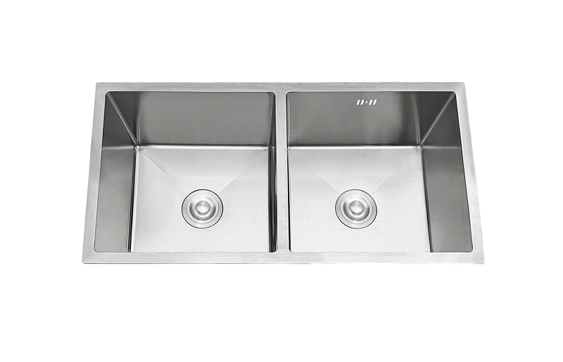 GARDA (Silver/Satin)